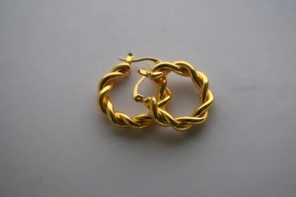 Miro Jewelry Golden Bracelet